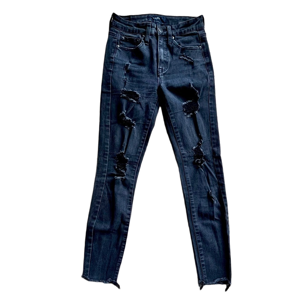 Aeropostale black destroyed high rise skinny jeans 2
